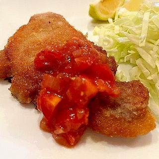 ポークカツレツのチリトマトソースかけ